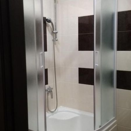 Apartmán 35 Проспект Миру Kryvyj Rih Exteriér fotografie